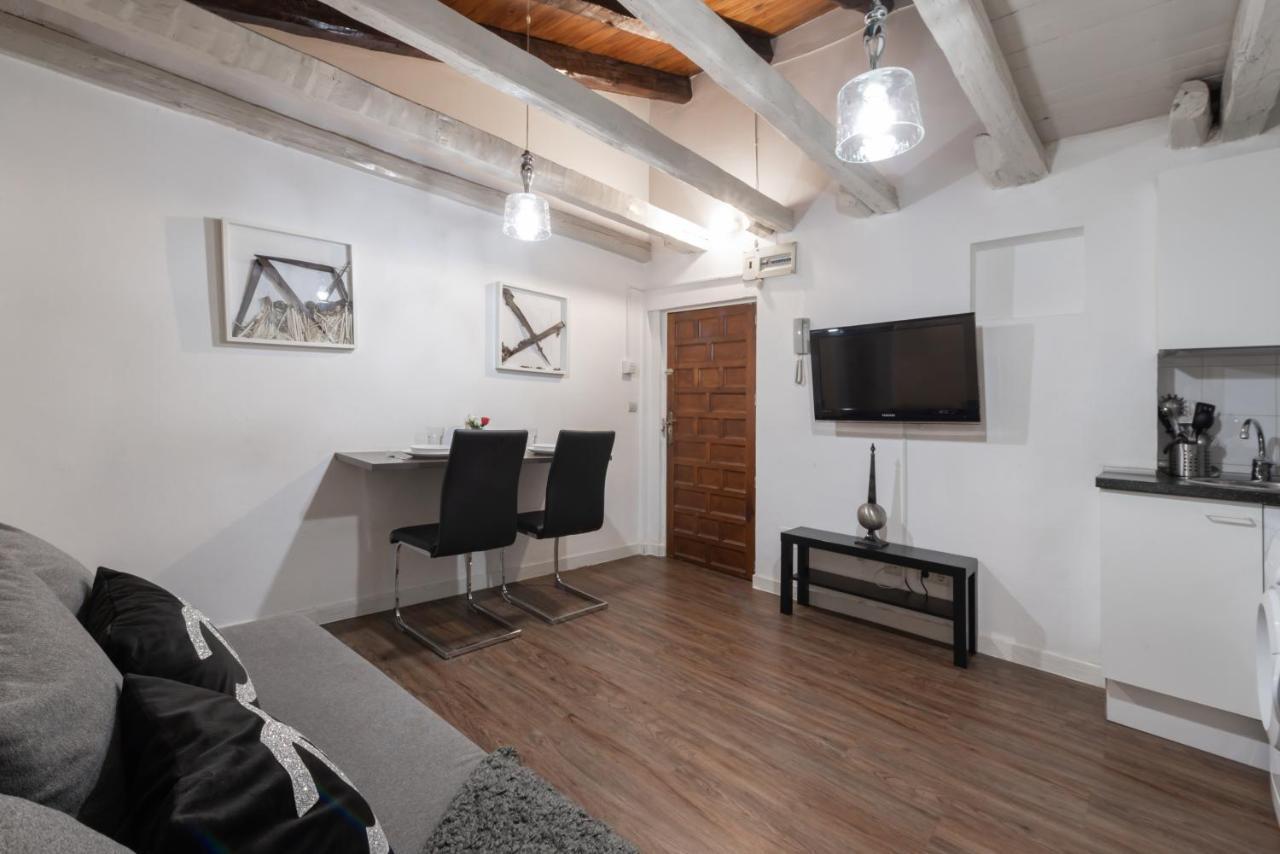 Apartamentos Day Madrid Gran Via Centro Sol Malasana Екстериор снимка